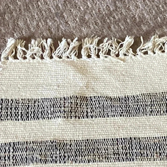 🌸 Pretty table runner 🌸 - Picture 3 of 4